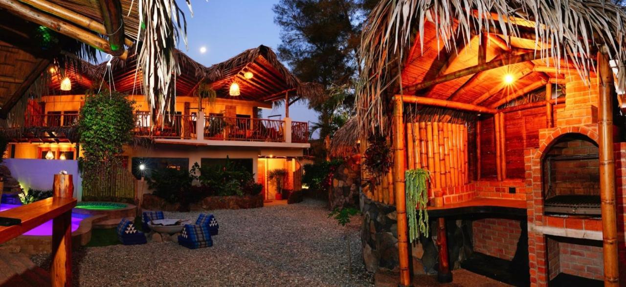 Tres Palmas Hotel Montanita Luaran gambar
