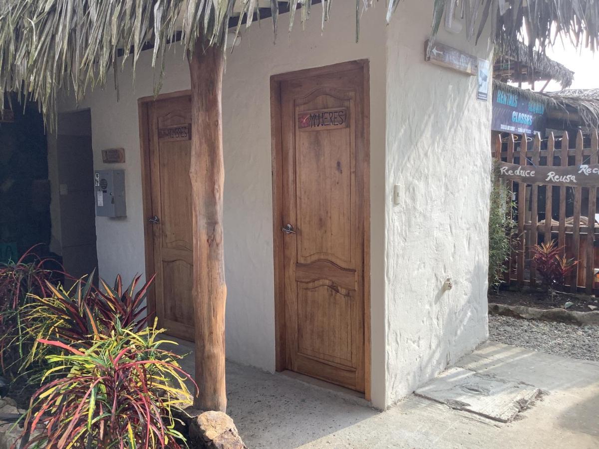 Tres Palmas Hotel Montanita Luaran gambar