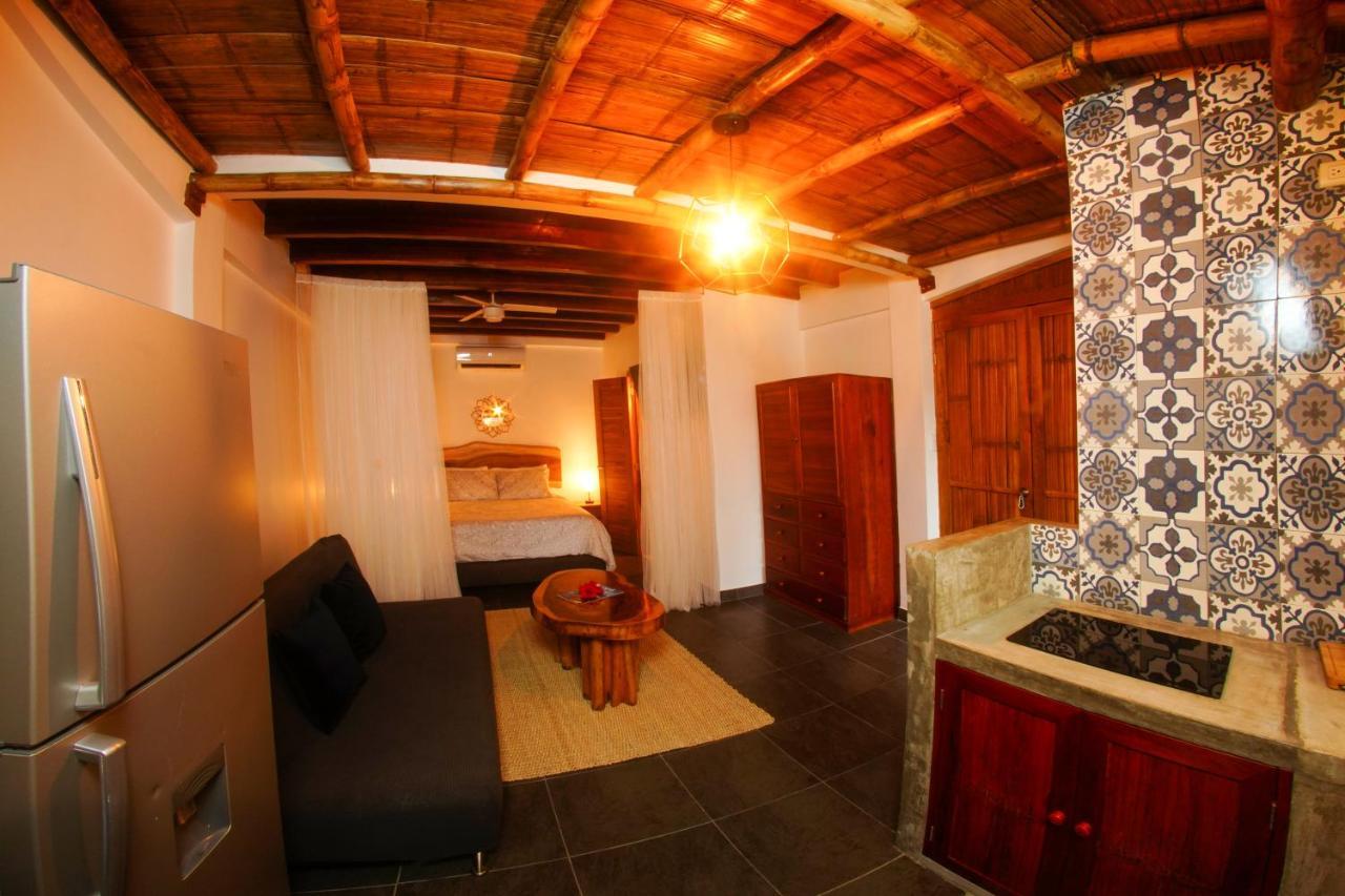 Tres Palmas Hotel Montanita Luaran gambar