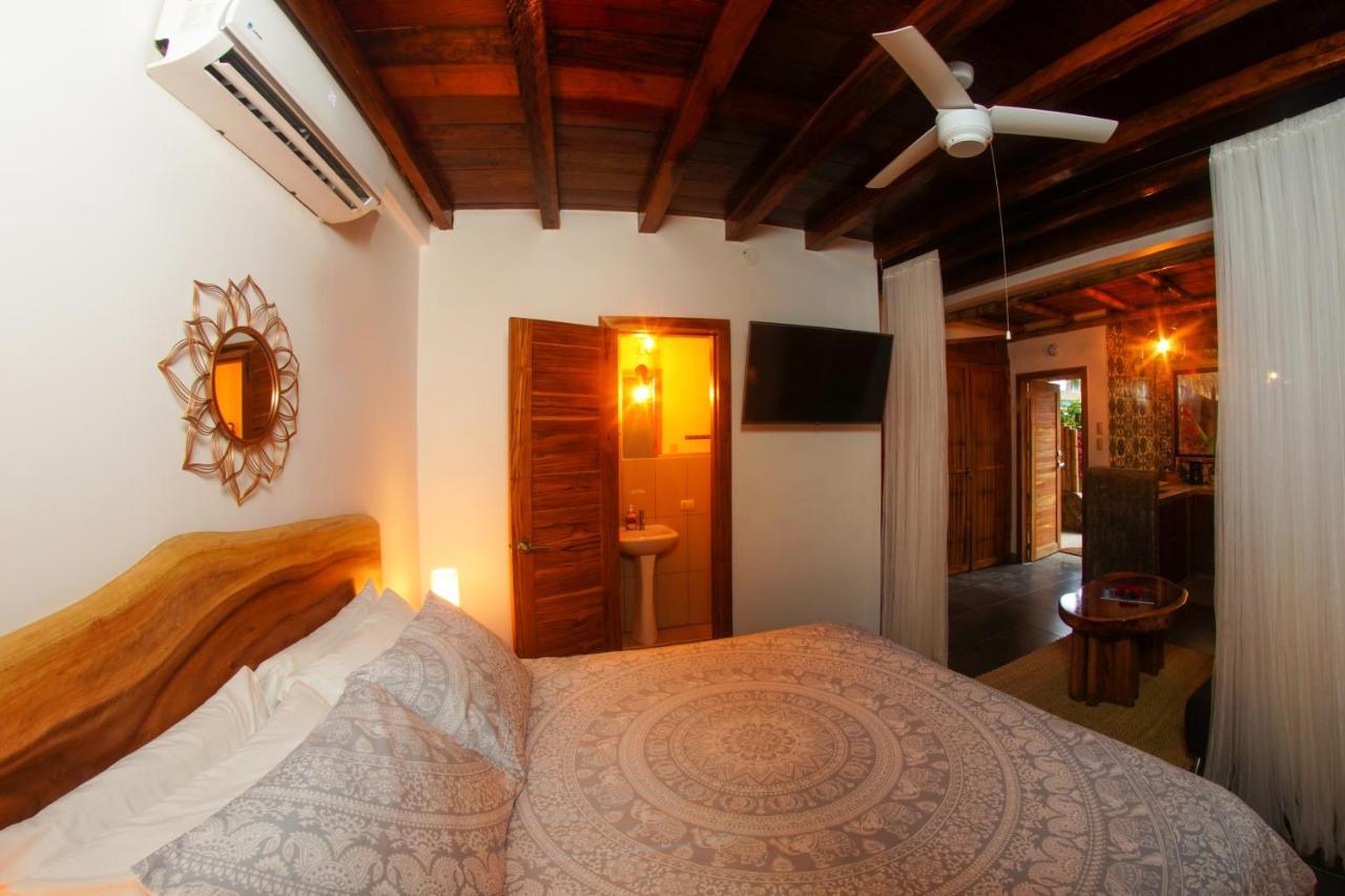 Tres Palmas Hotel Montanita Luaran gambar