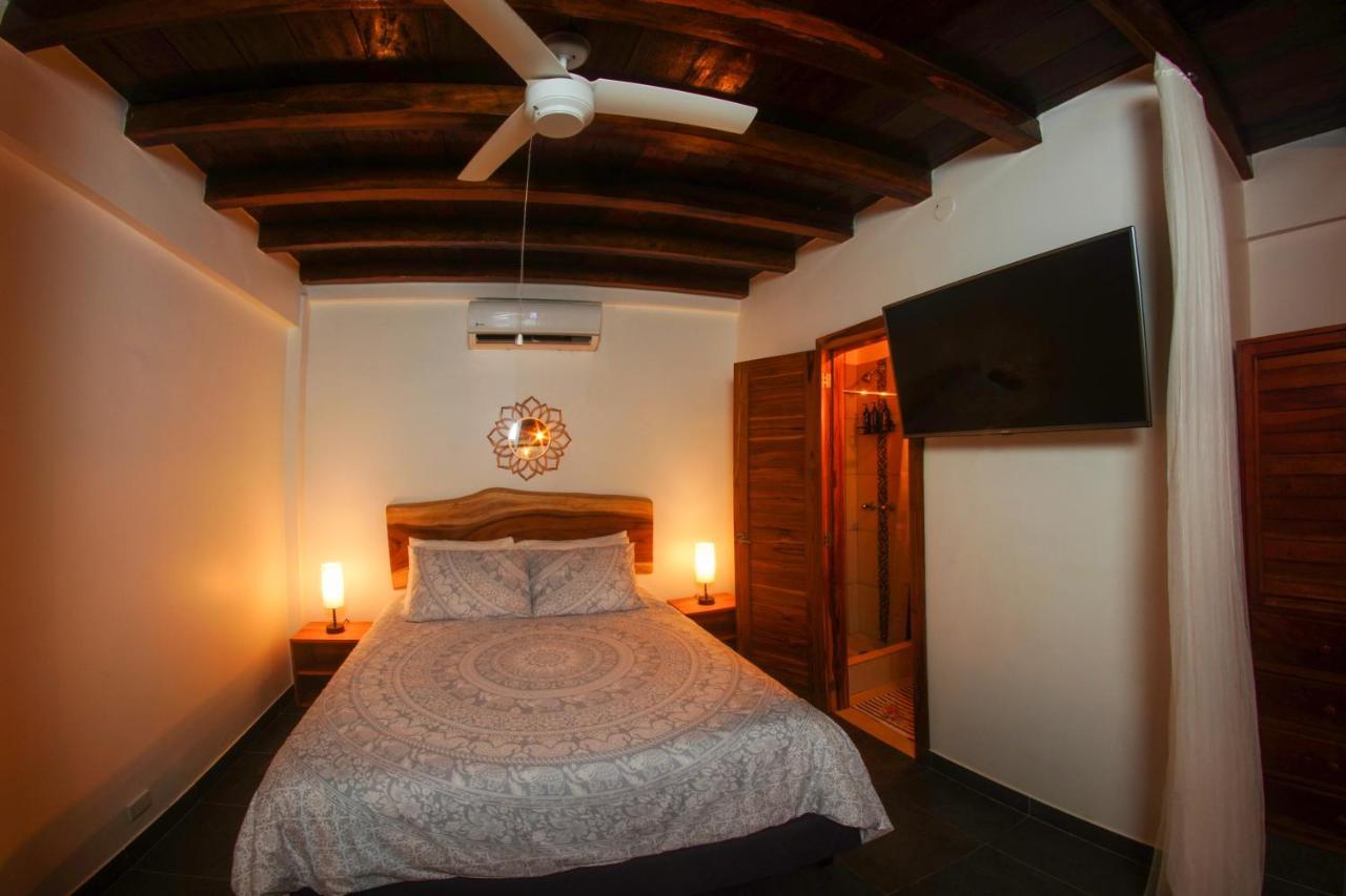 Tres Palmas Hotel Montanita Luaran gambar