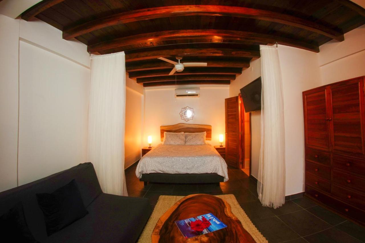 Tres Palmas Hotel Montanita Luaran gambar