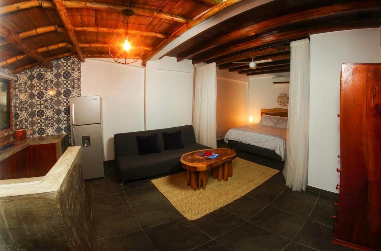 Tres Palmas Hotel Montanita Bilik gambar