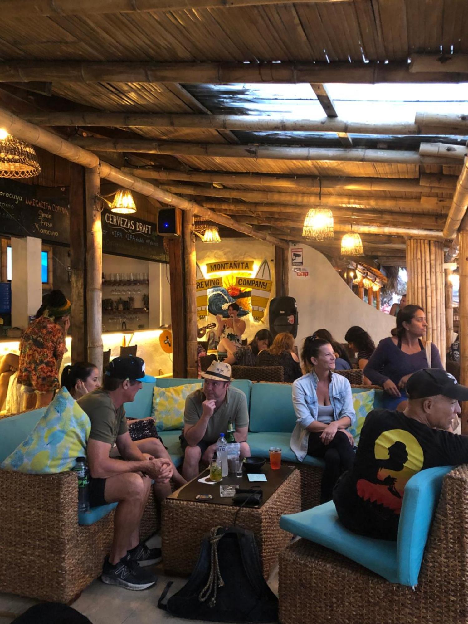 Tres Palmas Hotel Montanita Bilik gambar